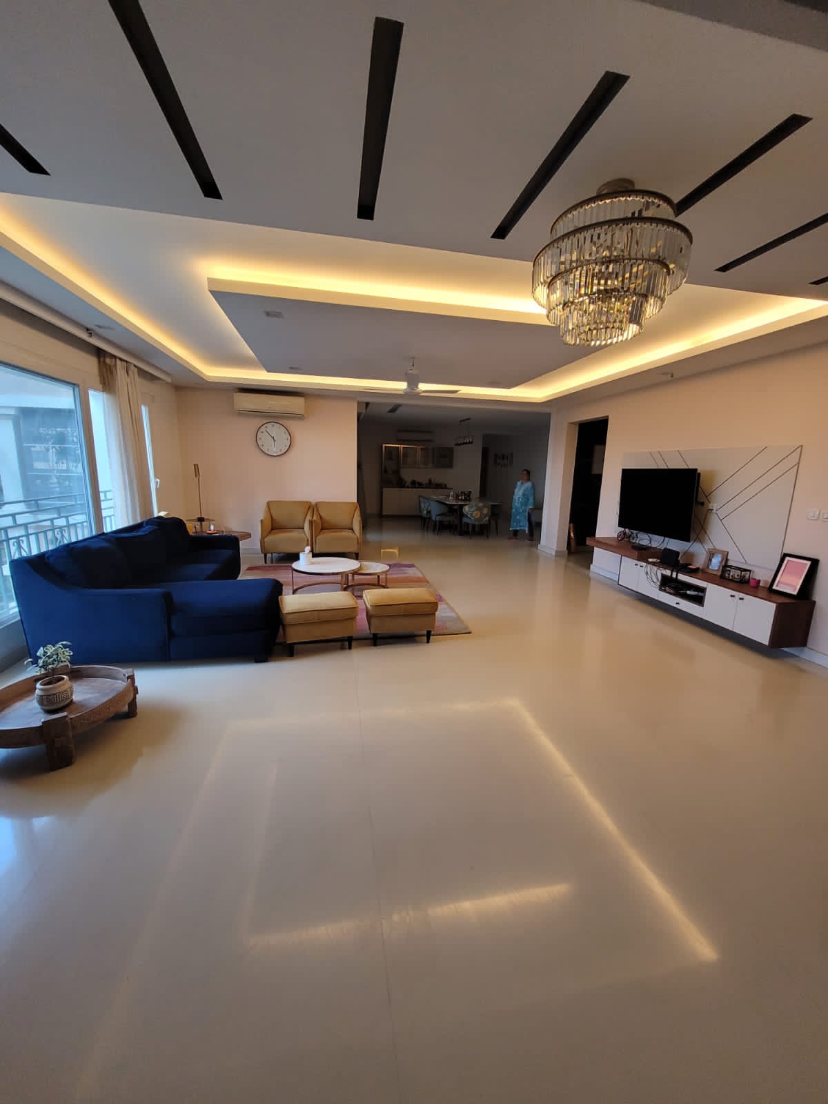 5BHK Mantri Espana 9